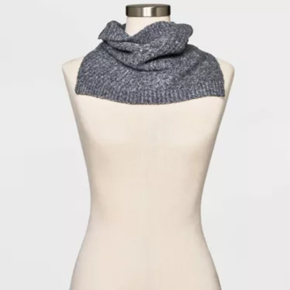 Universal Thread Accessories - 5 for $20 | NWT Universal Threads Women's Knit Snood